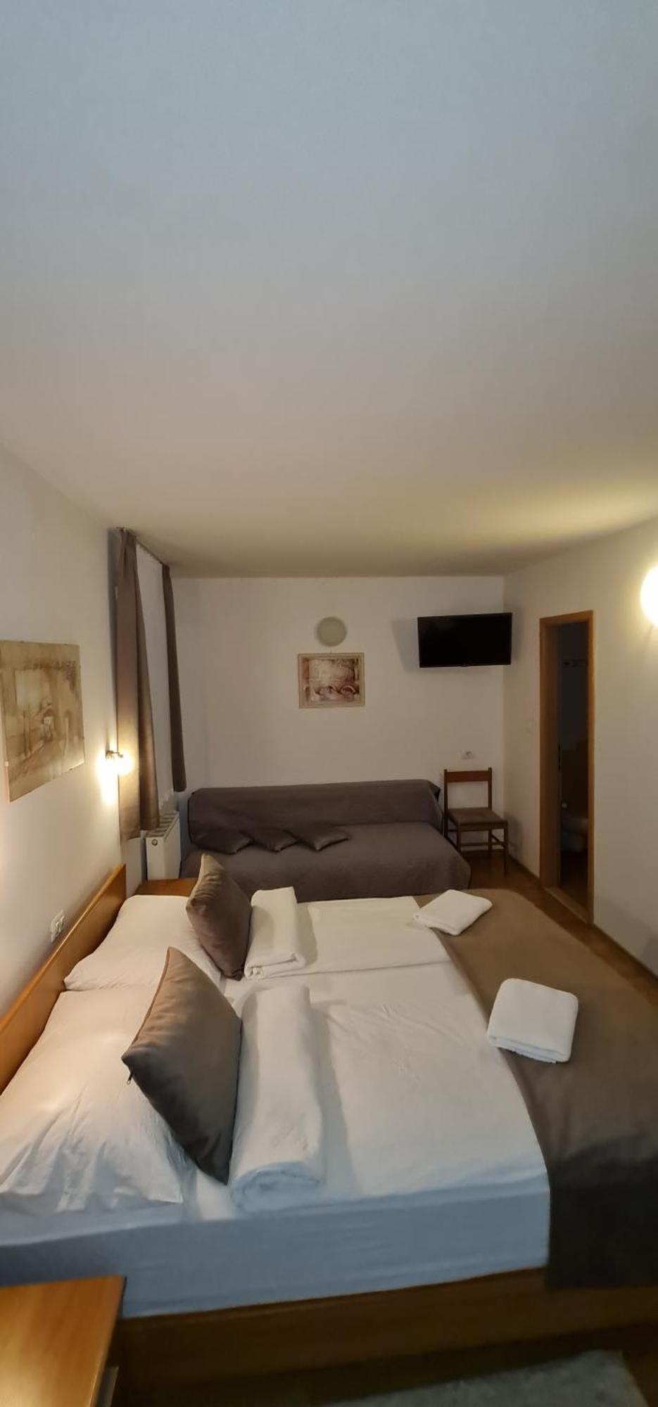 Garni Hotel Keltika Izola Dış mekan fotoğraf