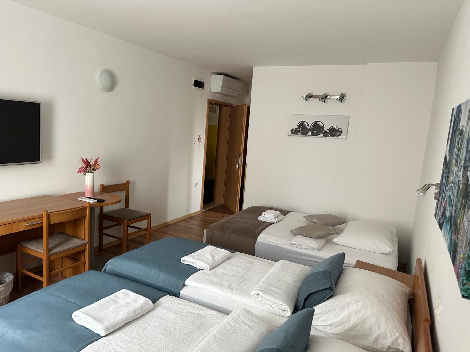 Garni Hotel Keltika Izola Dış mekan fotoğraf